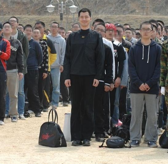 연예인과 사진을 찍으면 안되는 이유.jpg | 인스티즈