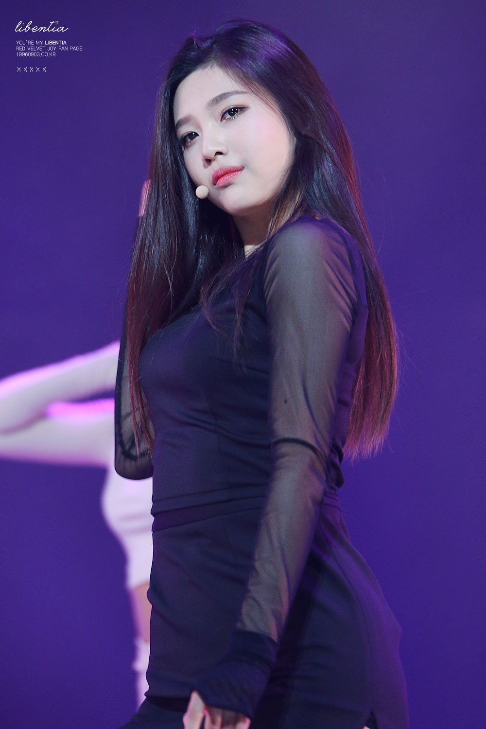 자칭 섹시담당 레드벨벳 조이.jpg | 인스티즈
