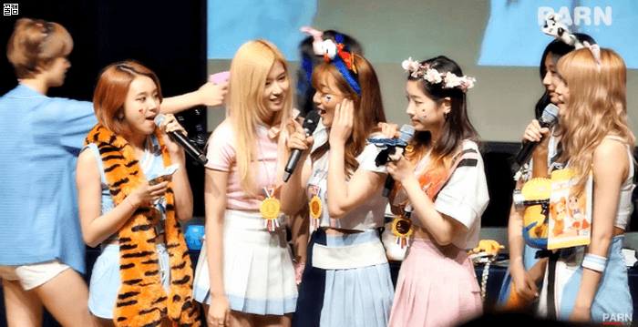 맏내 괴롭히는 정연.gif | 인스티즈