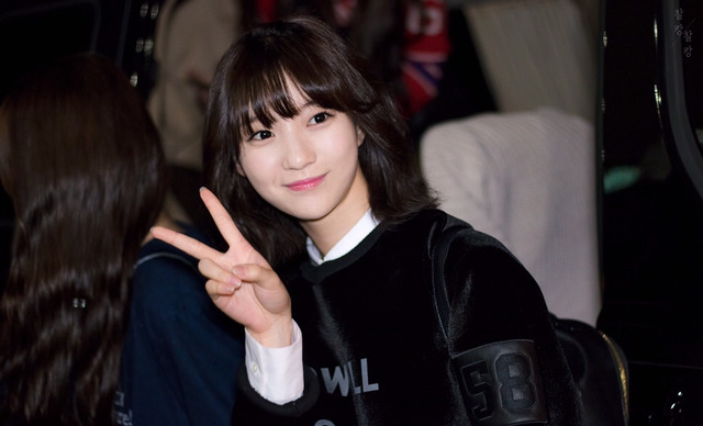 [오마이걸] 오늘은 내가 좋아하는 선수의 생일이라서 비니 | 인스티즈