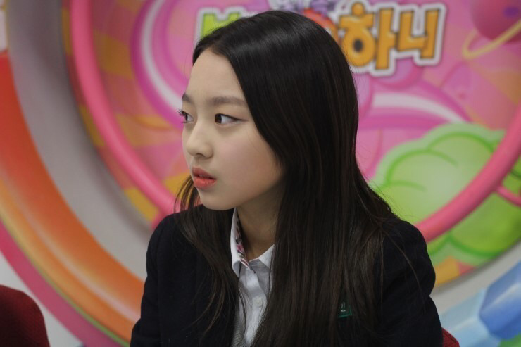 머리 안말리고 등교하는 보니하니 수민이.JPG | 인스티즈