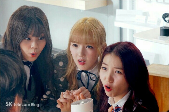 여자친구 광고사진.jpg | 인스티즈