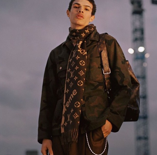 슈프림과 루이비통의 콜라보라니 | 인스티즈