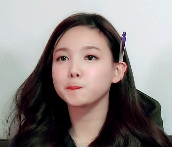[트와이스] 군대간 동기오빠에게 편지써준 나연쓰 ㅋㅋ | 인스티즈