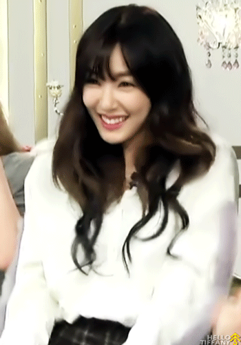 네이버 v앱 티파니 움짤.gif | 인스티즈