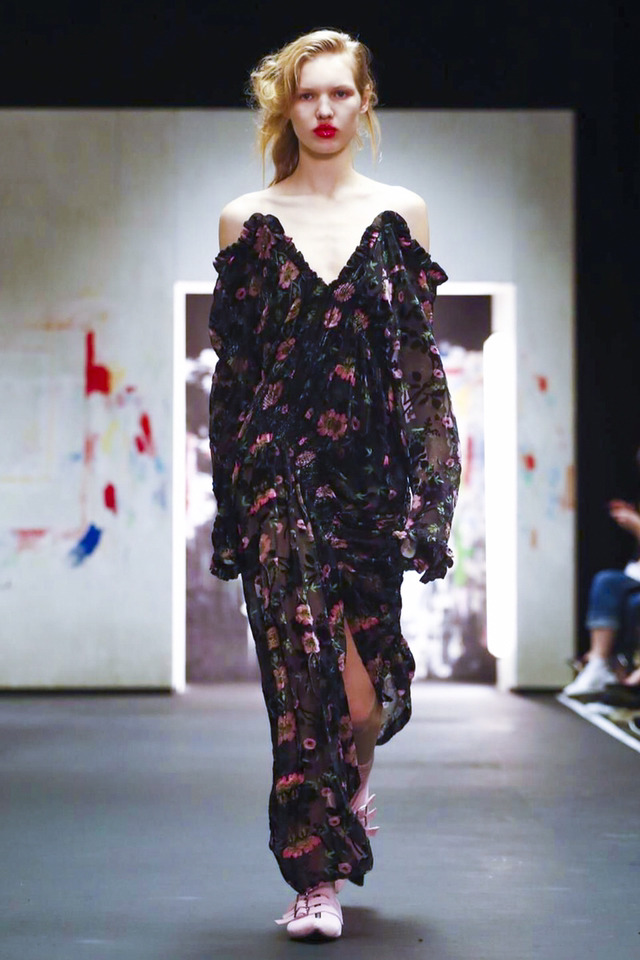 2017 F/W Preen by Thornton Bregazzi 컬렉션 | 인스티즈