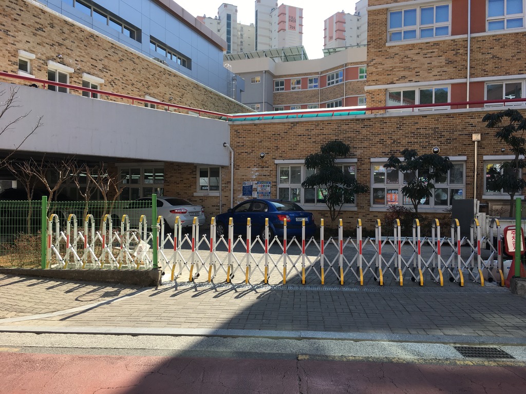 관동초등학교 이미지