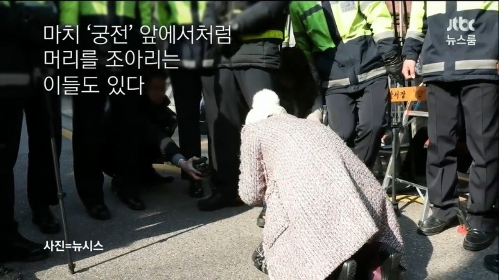 진짜로 여왕모시듯 하는사람들...jpg | 인스티즈