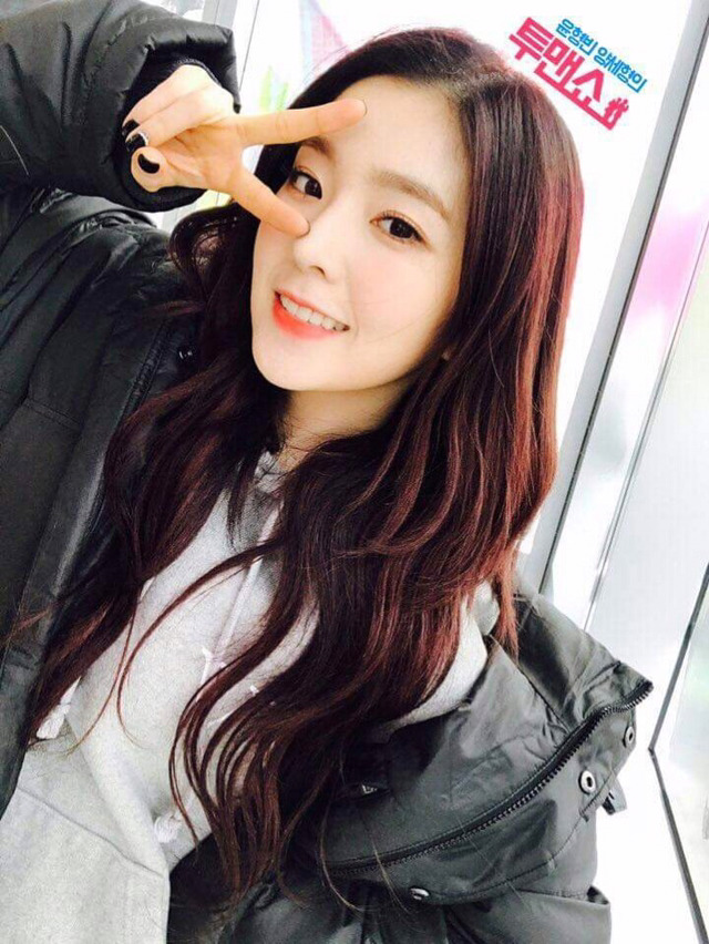 [레드벨벳] 한결같은 셀카자세 아이린 | 인스티즈