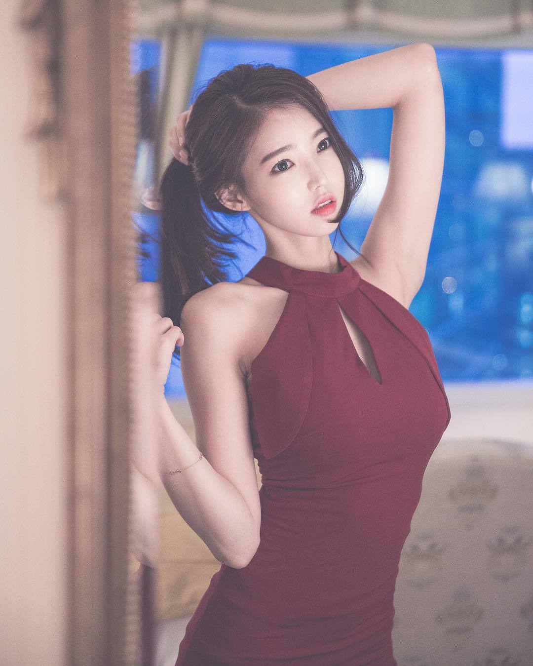 여자친구처럼 나온 레이싱모델 김보라 | 인스티즈