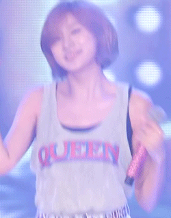 정말 잘큰 하영이 몸매 클래스.gif | 인스티즈