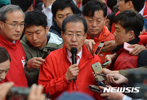 특이점에 도달한 홍준표 "해고 쉽게하면 비정규직 문제 줄어들 것" | 인스티즈