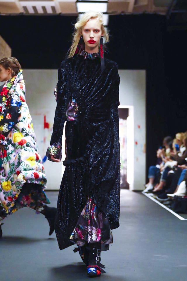 2017 F/W Preen by Thornton Bregazzi 컬렉션 | 인스티즈