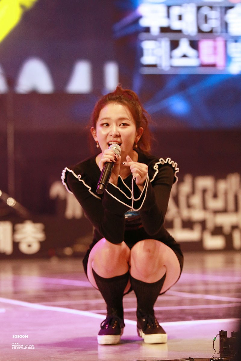 [레드벨벳] 바람에 바둥거리는 슬기.gif | 인스티즈