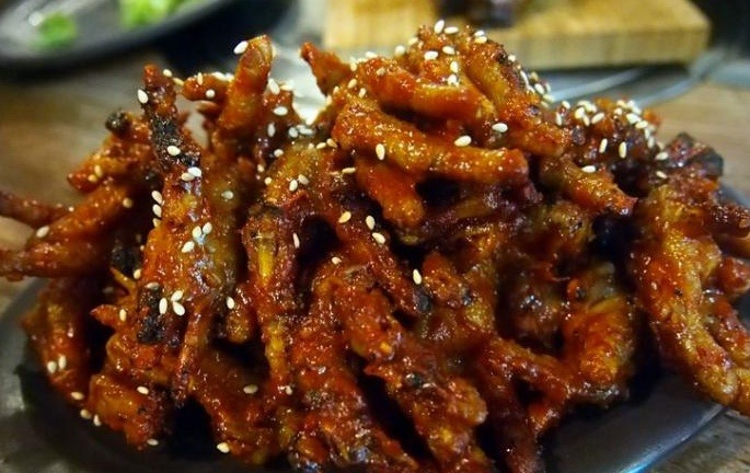 이것만 먹고 한달살면 500 만원 한다 or 안한다 | 인스티즈