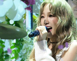 태연 흑발 vs 갈색 vs 핑크 vs 금발 vs 애쉬그레이(사진많음주의) | 인스티즈