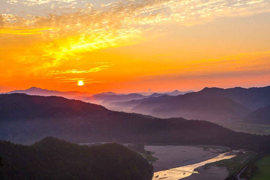 해뜰녘 이미지