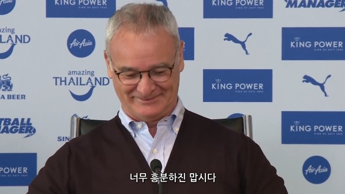 현재 지구에서 가장 뜨거운 감독.jpg | 인스티즈