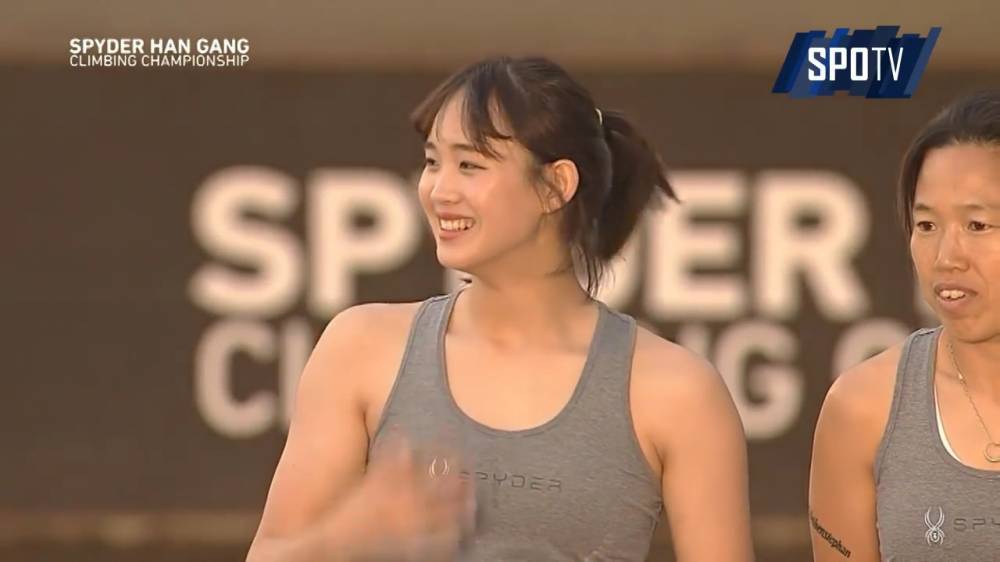 어깨깡패 여고생 | 인스티즈