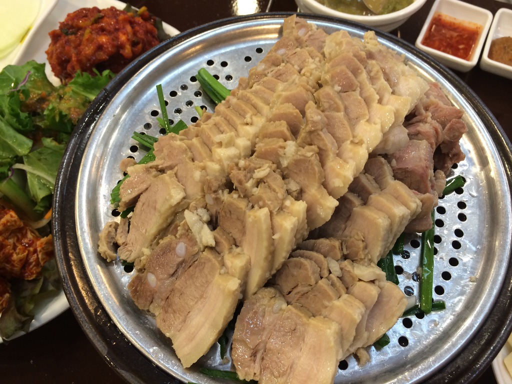 동네보쌈 이미지