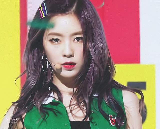 안경을 써도 예쁜 아이린.gif | 인스티즈
