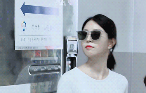 매니저 때문에 투표 인증샷 찍는 보아 | 인스티즈