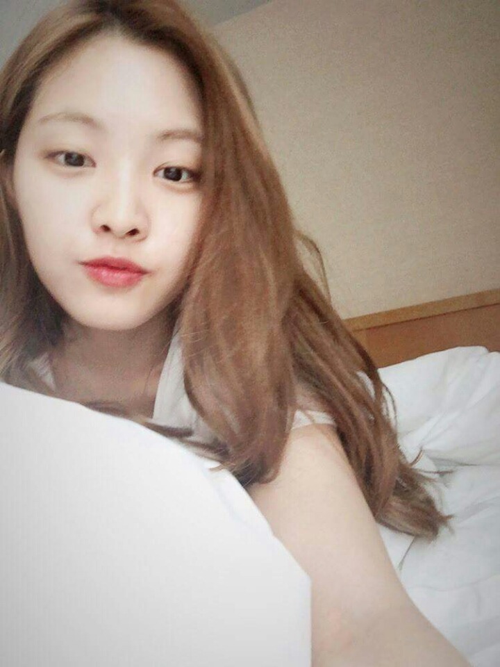 나은씨는 뭐 먹어서 이쁘지???? | 인스티즈