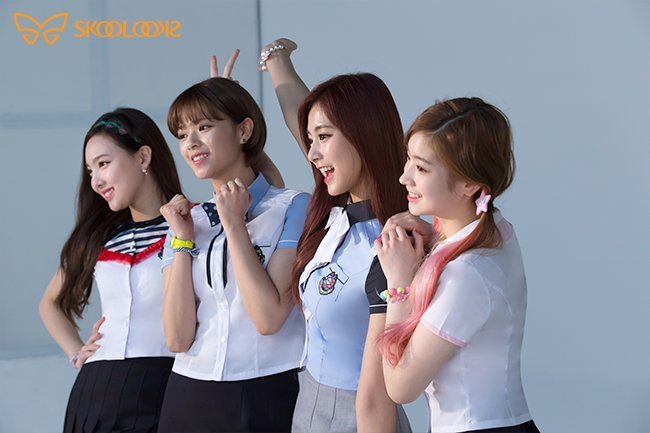 트와이스 하복 촬영현장 | 인스티즈
