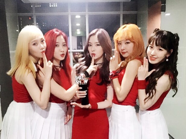 역장님 된 기념 레드벨벳 | 인스티즈