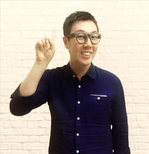 머리 넘기니까 확실히 잘생겨 보이는 김영철.jpg | 인스티즈