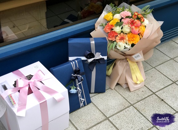 느엘스플라워케이크 이미지