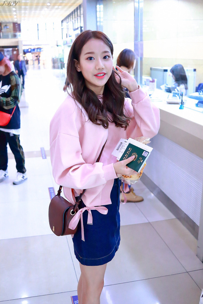 여자들이 이렇게만 입어 줬으면 (에이프릴 나은) | 인스티즈