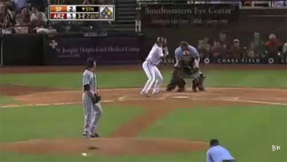 마치 소년만화의 주인공처럼 불꽃같이 타오르다 사그라든 선수.gif | 인스티즈