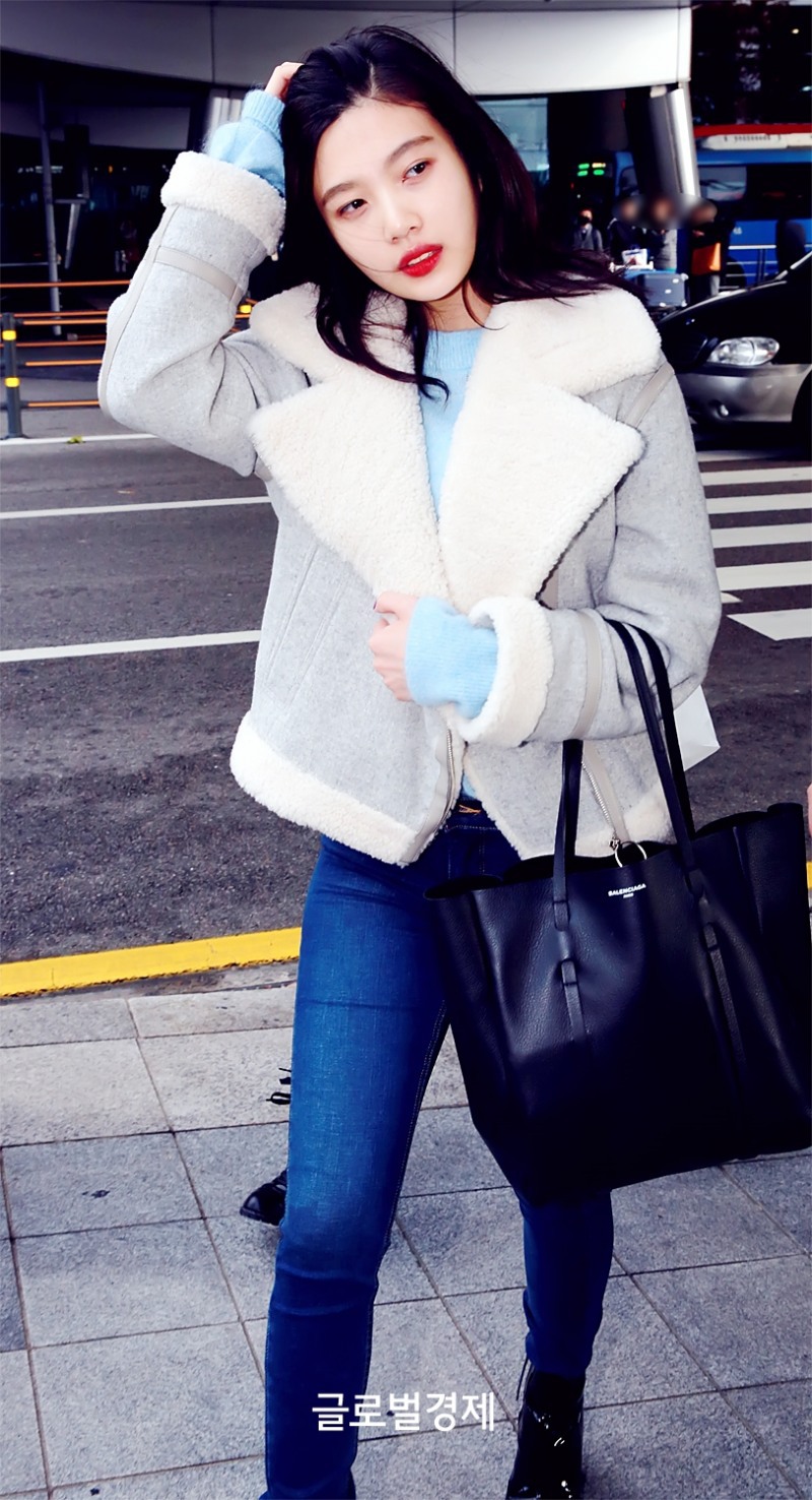 오늘 입국한 레드벨벳.jpg | 인스티즈