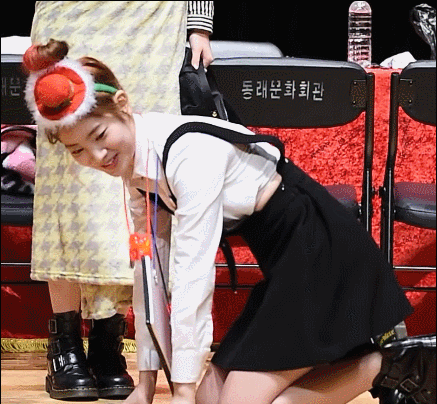 같은 안무 다른 느낌.gif | 인스티즈