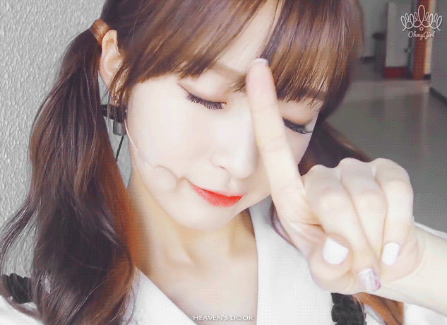 애교부리는 귀여운 오마이걸 아린.gif | 인스티즈