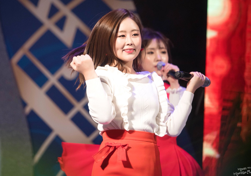 [러블리즈] 몸에 힘이 빠지는 기분이라서 베이비소울 | 인스티즈