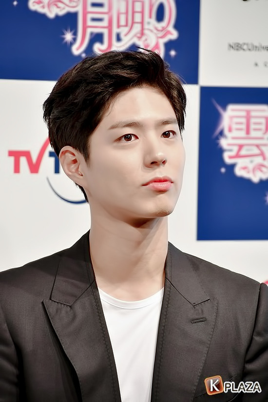 일본 언론이 쓴 박보검 기사 제목.JPG | 인스티즈