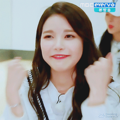 뒷모습 짱덕 터지는 아이돌 | 인스티즈