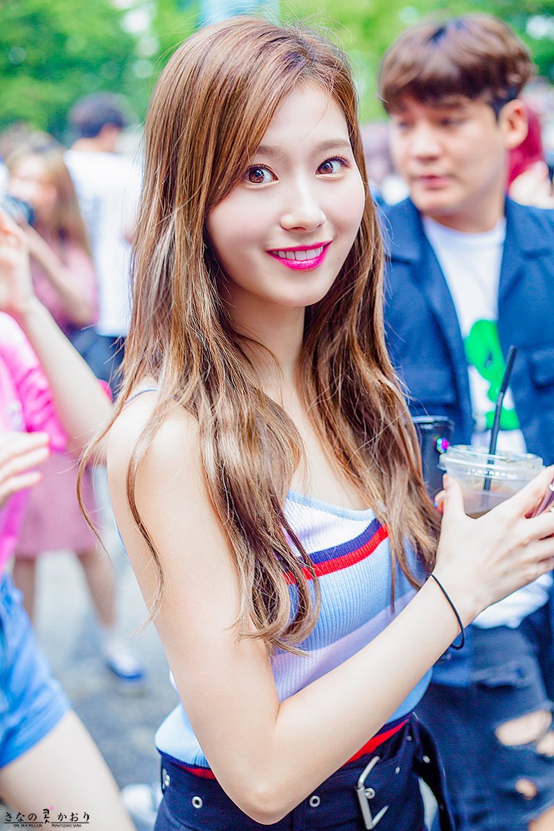 상큼한 트와이스 사나.jpg | 인스티즈