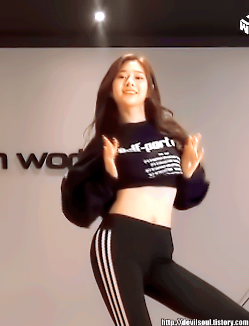 프로듀스 48 김민주 레깅스.gif | 인스티즈