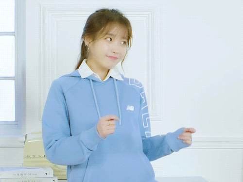 뉴발란스x아이유 | 인스티즈