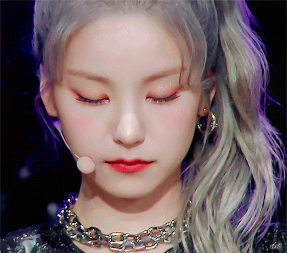 BTS 안무 소화하는 ITZY (있지) 예지 ㄷㄷ | 인스티즈