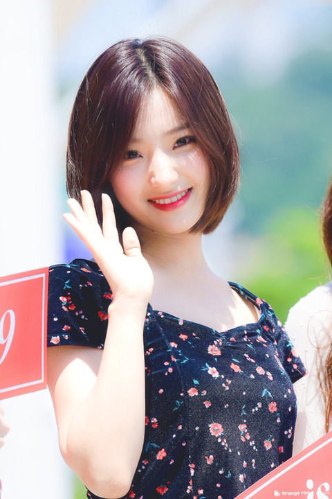 약속회 갈준비를 하는도중에 프로미스 나인 이새롬 | 인스티즈