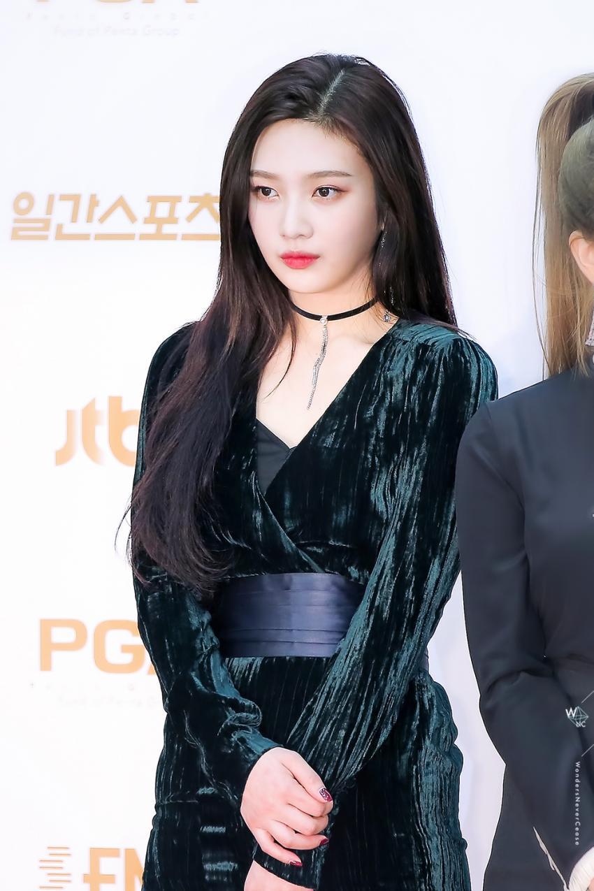 레드벨벳의 갓둥둥 조이.jpg | 인스티즈
