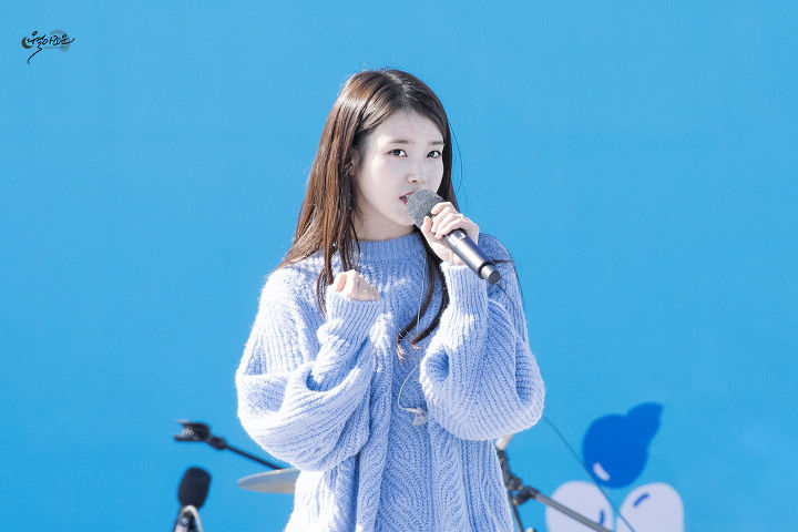 하늘하늘한 아이유.jpgif | 인스티즈