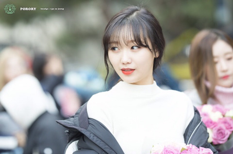 [러블리즈] 손발이 시려워서 수정이 | 인스티즈