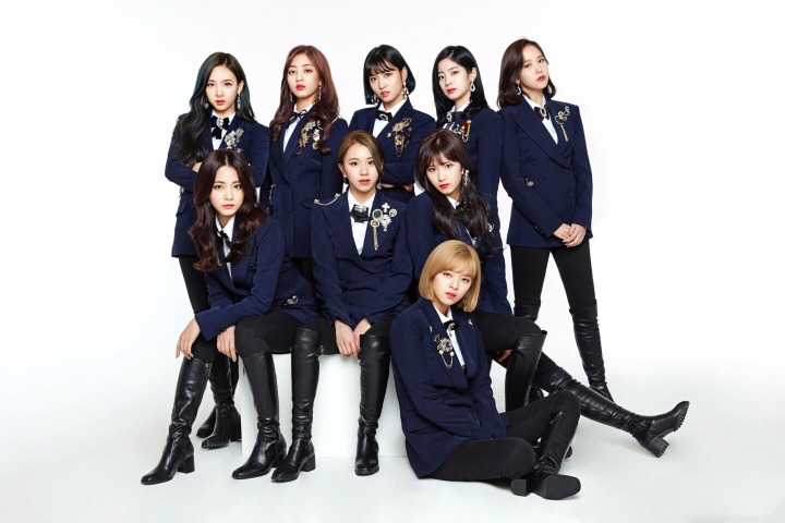 제복 입은 트와이스 | 인스티즈