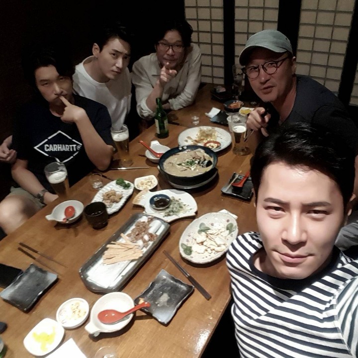 비밀의숲팀 회식자리.jpg | 인스티즈