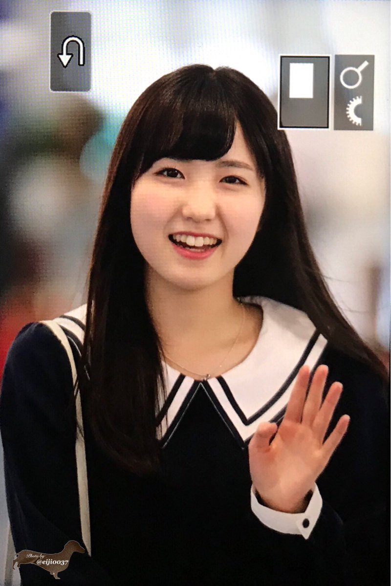 [아이즈원] 조금전 하네다공항 출국하는 혼다히토미 프리뷰사진.jpg | 인스티즈